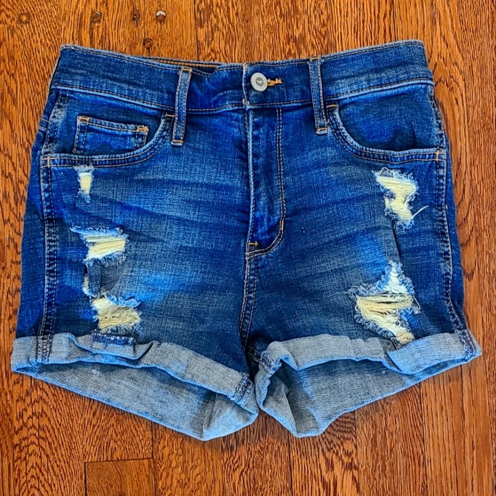 Hollister woman's blue denim shorts. Size 3. Waist 26". High rise short short